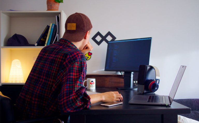 چگونه به یک فریلنسر موفق تبدیل شویم؟